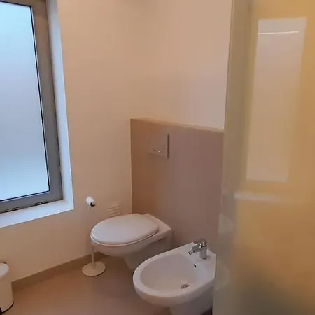 Oasis Lux T2 * פורטימאו