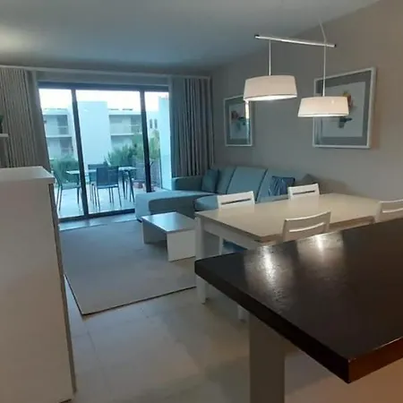 Oasis Lux T2 Apartmán
